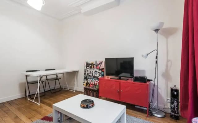 1 Bedroom Flat Near The Eiffel Tower - photo 3