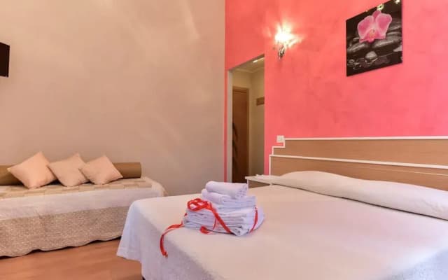 Claudia Suites - photo 5