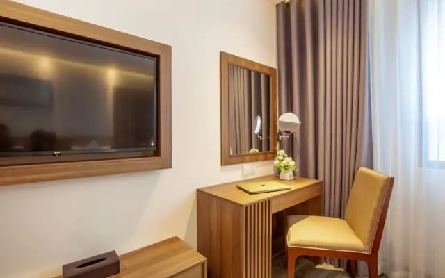 Merlot Hotel - photo 5