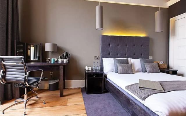 Rooms & Suites Picardy Place - photo 2
