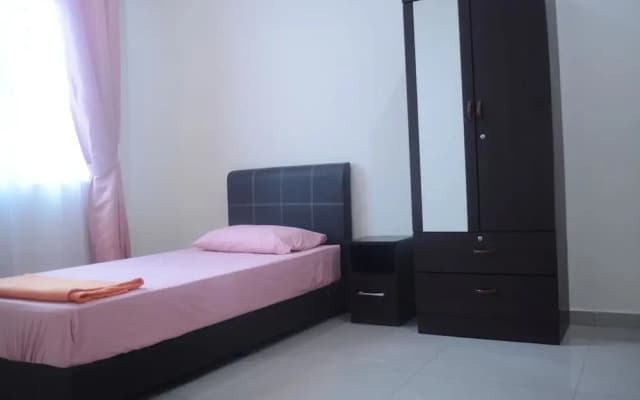 Achutra Guesthouse - photo 5