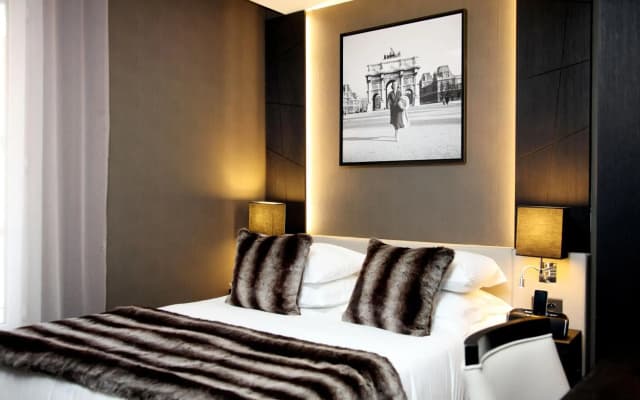 Hotel Elysées Paris - photo 2