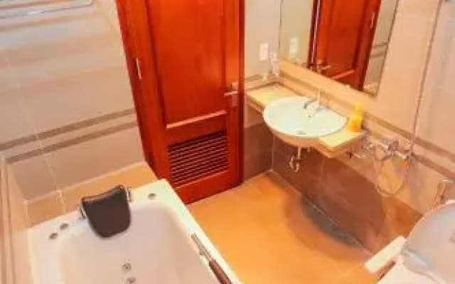 Hoang Ha Hotel - photo 5