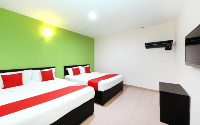 OYO 816 Hotel De Kiara - photo 3