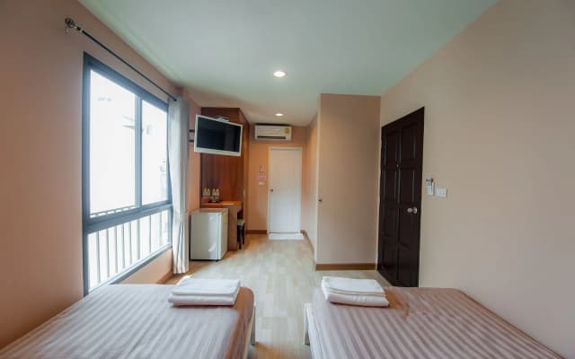 Full House Khaosan - Hostel - photo 3