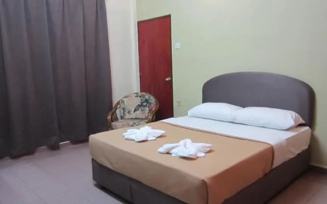 Parit Buntar Inn - photo 4