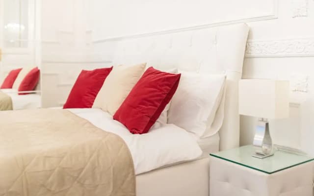 Music Academy Suite Café Vian Apartman Kft - photo 3