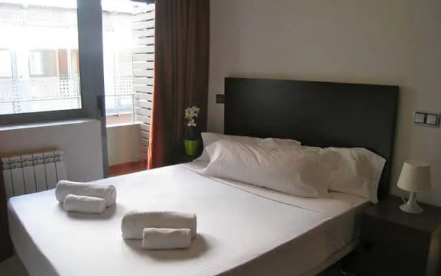 Moon River - One Bedroom - photo 3