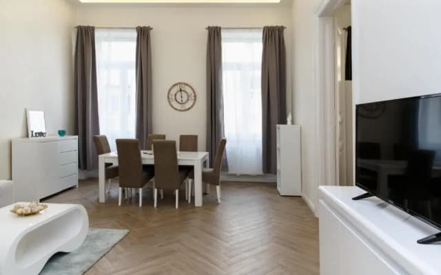 Jenny luxury two bedrooms apartment. - photo 4
