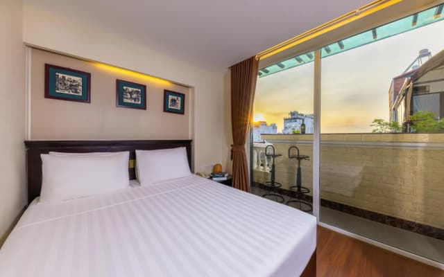 Centre Point Hanoi Hotel - photo 3