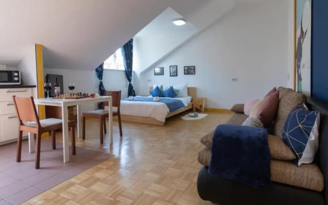 Kingsize Central Station Residence - photo 3