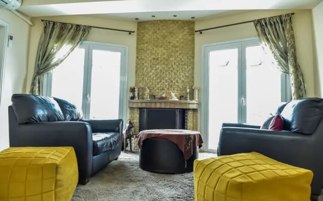 Colorful Apartment with View Acropolis - photo 2