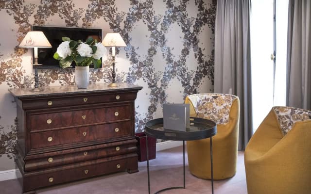 Hotel du Danube Saint Germain - photo 2