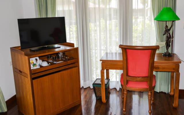 Farmer's Boutique Resort - photo 2