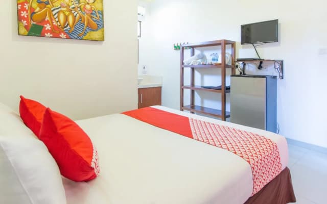 OYO 401 The Frog Homestay Sanur - photo 4