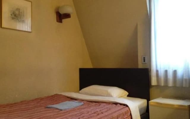 Tourist Hotel - photo 2
