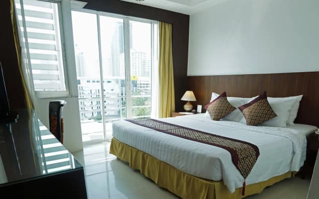 iCheck inn Mayfair Pratunam - photo 4