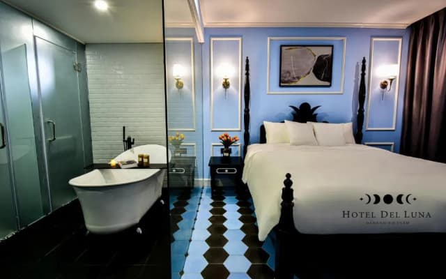 Hotel Del Luna - photo 5