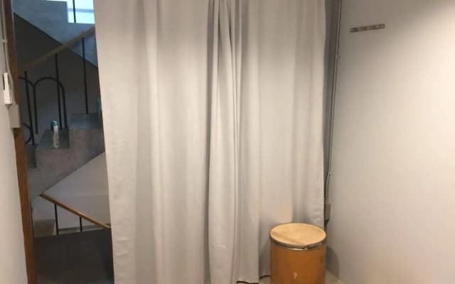 Plubpla Hostel - photo 3