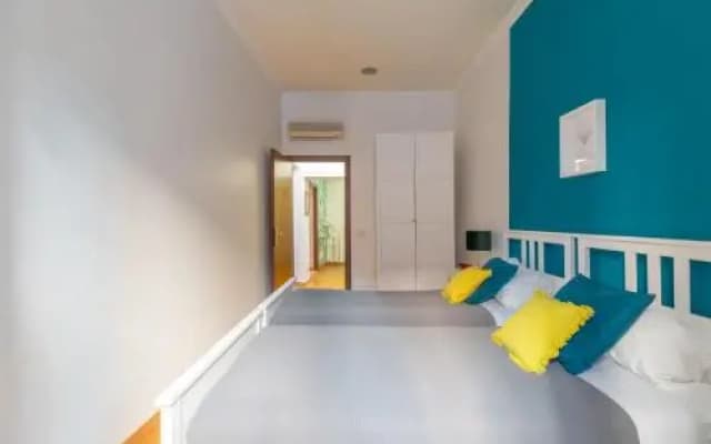 Iflat Spanish Steps Blue Apartment - photo 3