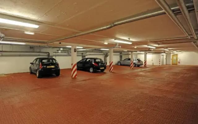 Stewart by Heeton Concept Aparthotel Edinburgh - photo 4