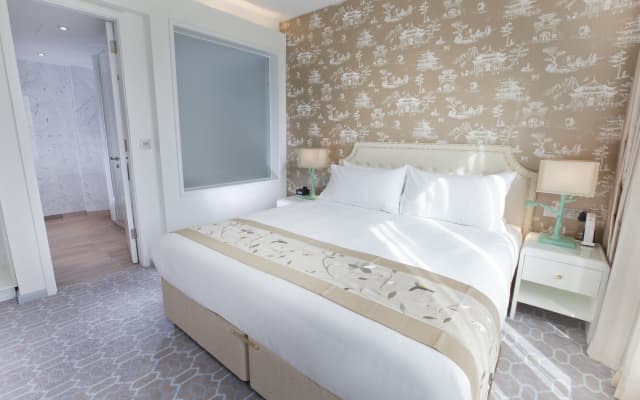 Dorsett Shepherds Bush - photo 4