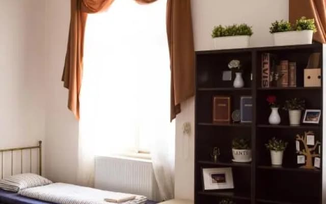 Praha Feel Good Apartment - photo 3