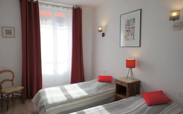 Apartment - Old Nice - Garibaldi Bonaparte - 3 BDR - 2 bath - AC - Balcony - photo 3