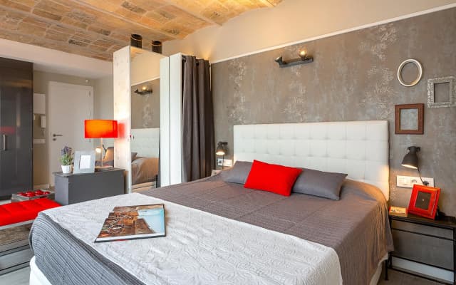 Urban District Vintage Suites - photo 3