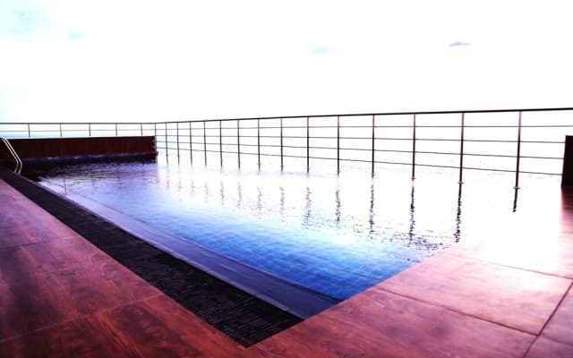 Sea View Apartment - photo 4