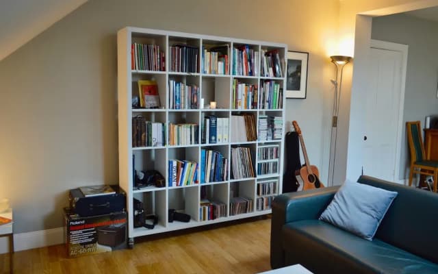 Stunning Loft Flat With Garden - photo 2