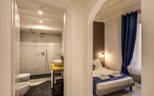 Little Queen Pantheon Residence - photo 5