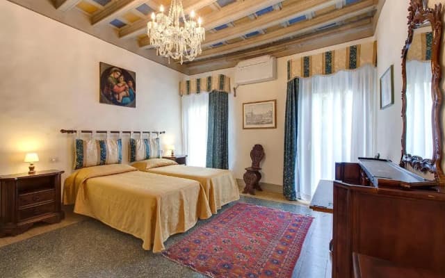 Palazzo Bucciolini - photo 2