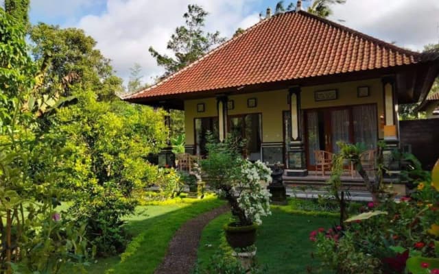 Legawa Guest House - photo 3