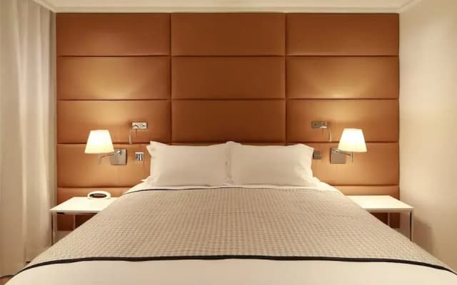 Hotel R De Paris - photo 3