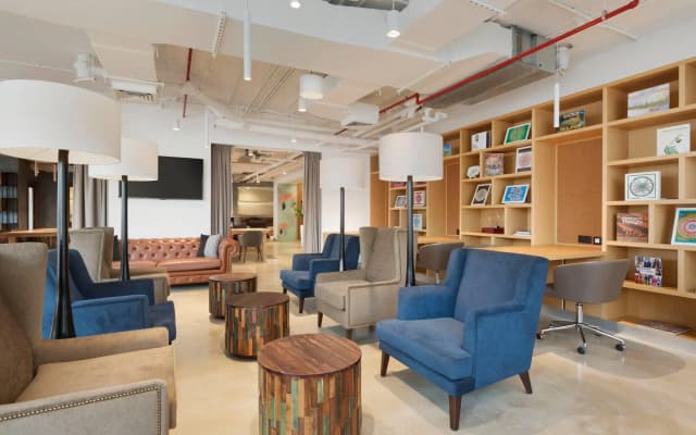 TRYP by Wyndham Dubai Hotel - photo 4