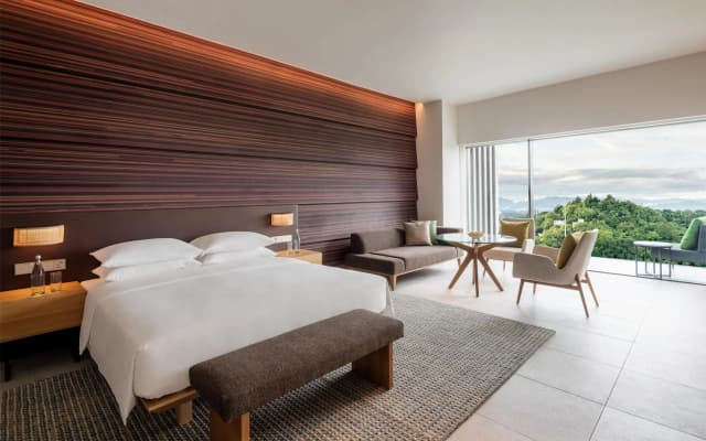 Hyatt Centric Kota Kinabalu - photo 4