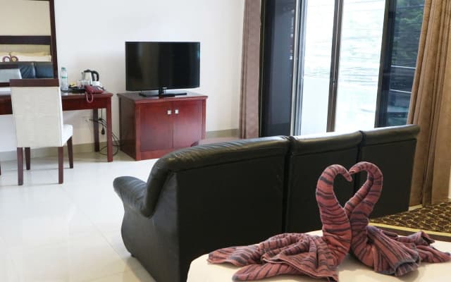The Freelancer Hotel - photo 4
