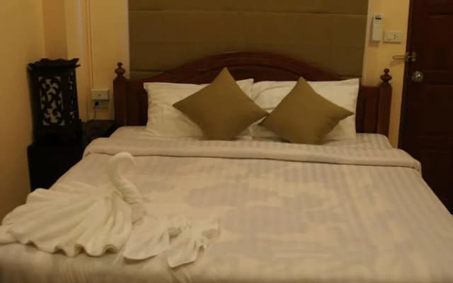 V Like At Pattaya Hotel - photo 3