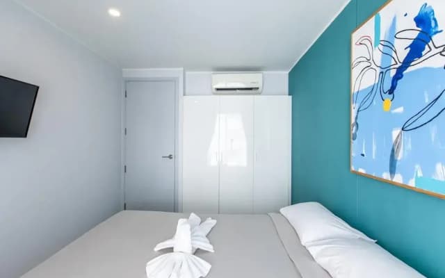Pool View 1 Bed Apt T2-620 - photo 2