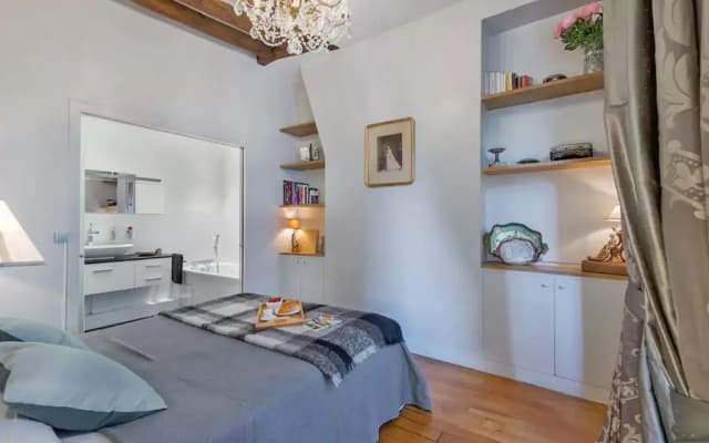 Charming apartment rue de Bretagne (Saintonge) - photo 2