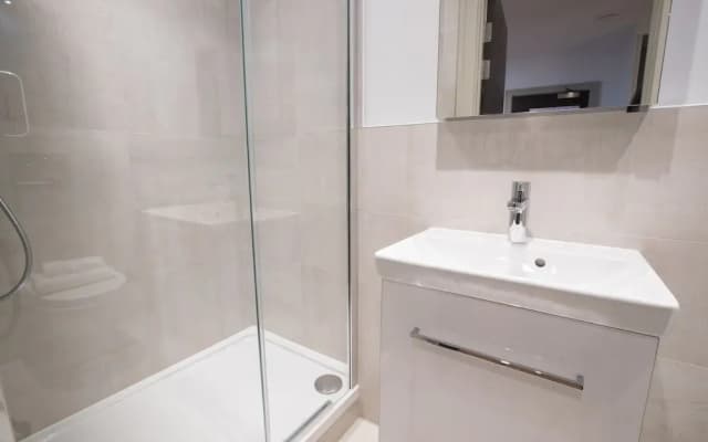 Aldgate Suites - photo 2