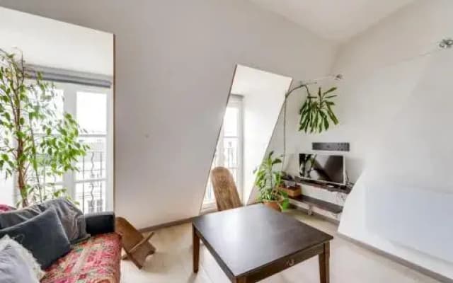 Paris 1st - Chatelet Les Halles - Rue Ferronnerie - Id 161 - photo 2