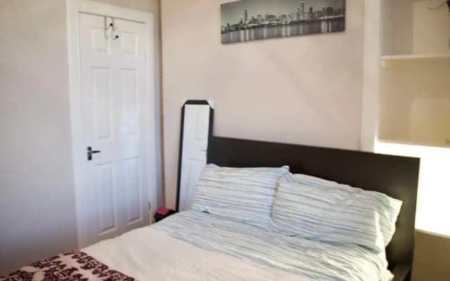 1 Bedroom Flat Next To Leith Links - photo 3