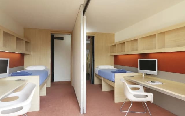 RMIT Village - photo 4