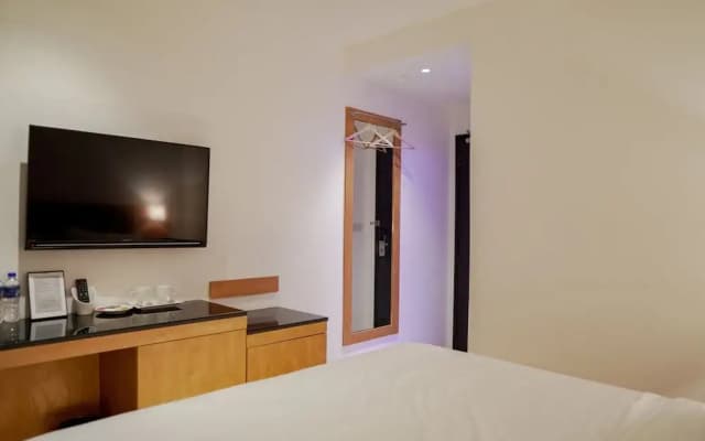 D Loft Hotel - photo 3