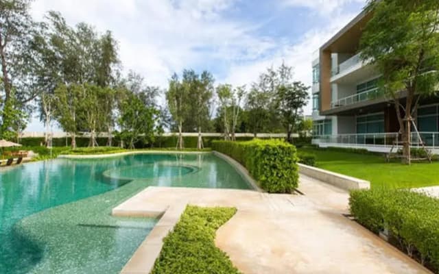 Wan Vayla Condo - Beachfront - photo 2