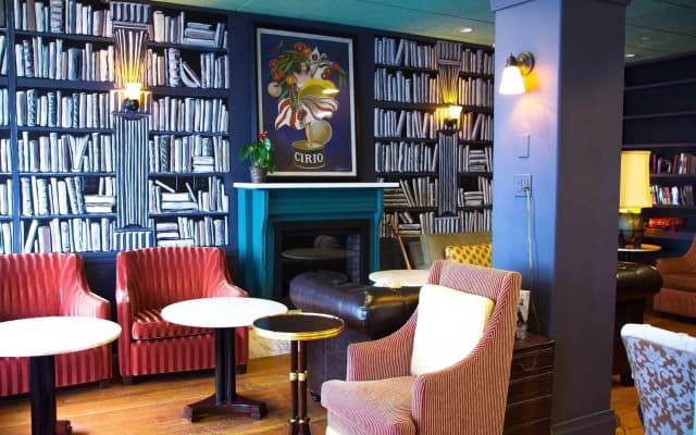 Dakota Hostel and Hotel - photo 2