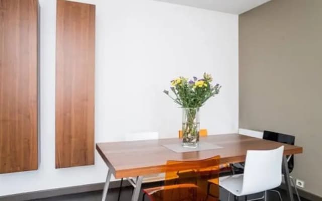 Smart & Fresh 2-Room Apartment - photo 4