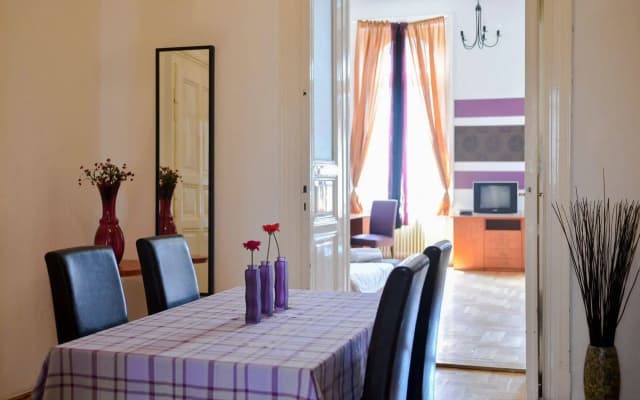 Karma Boutique Apartments - photo 2